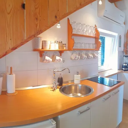 Luxury Mansarda Duplex - Centre - Stone House Сплит