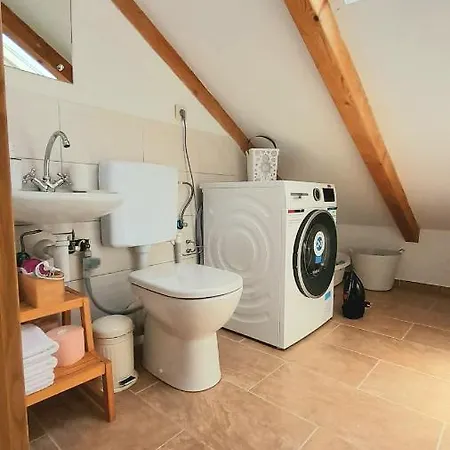 Luxury Mansarda Duplex - Centre - Stone House Apartment