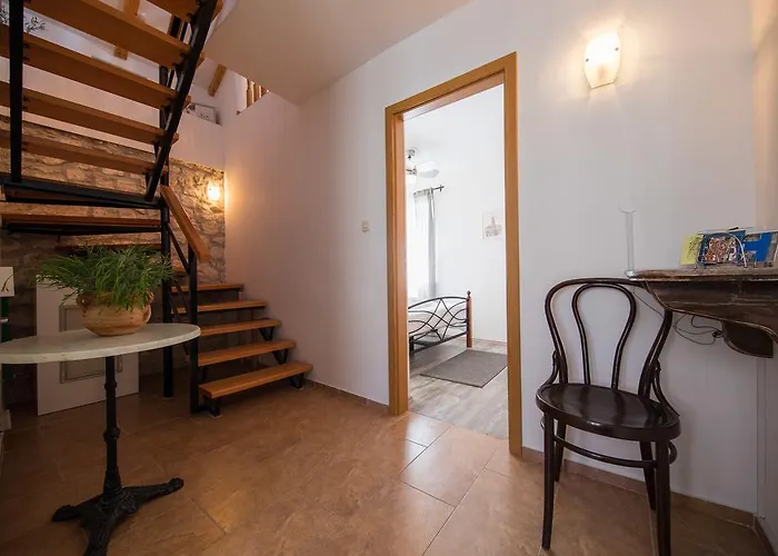 Luxury Mansarda Duplex - Centre - Stone House Apartment *